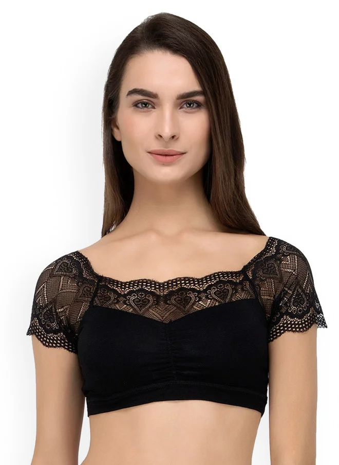 ليس اند مي  Laceandme Black Solid Non-Wired Lightly Padded Bralette Bra